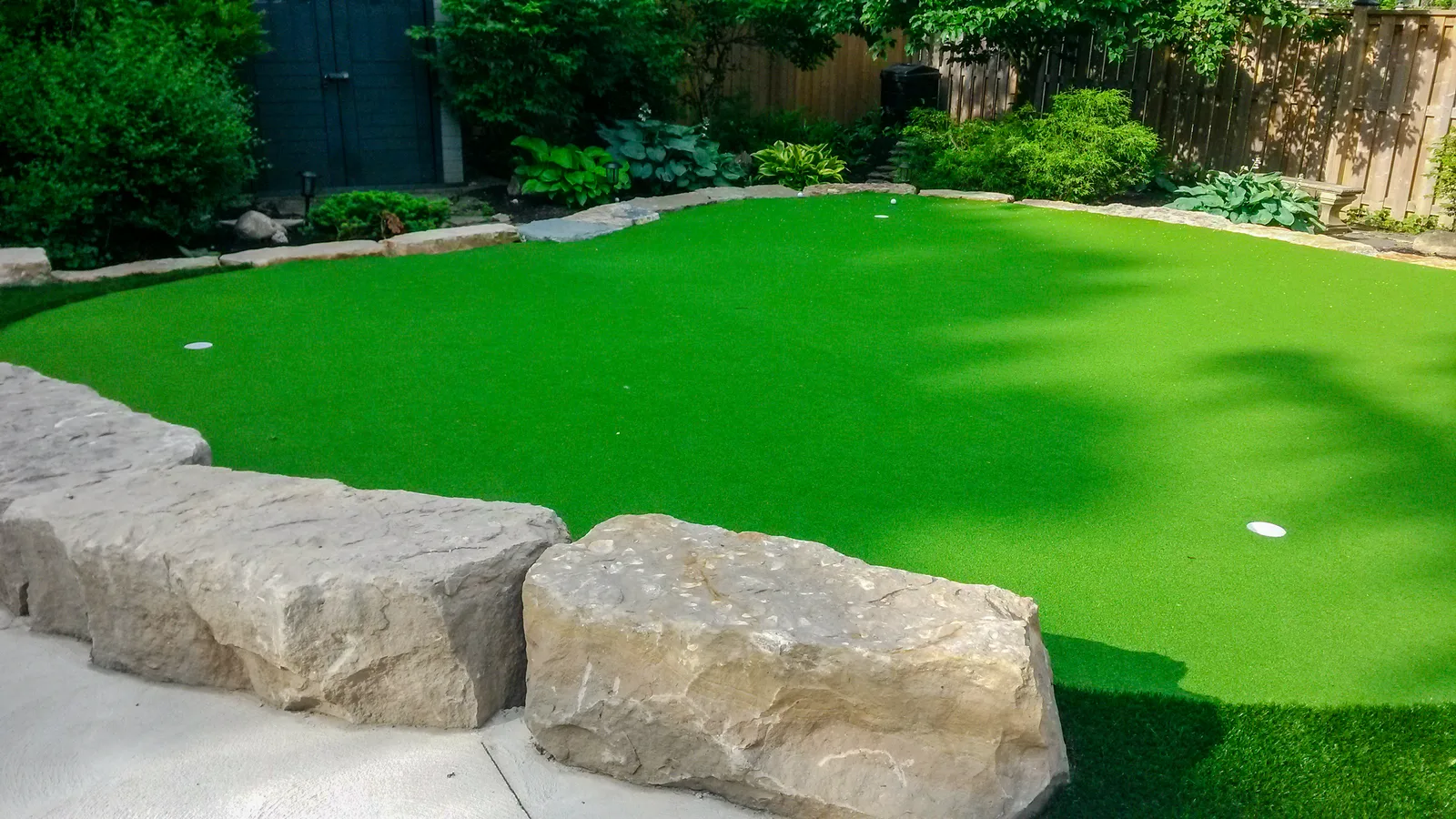 Completed Synthetic Turf London project 15